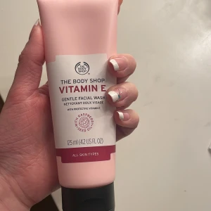 Ansikts tvätt - En helt oöppnad och oanvänd ansikts tvätt från The Body Shop! 