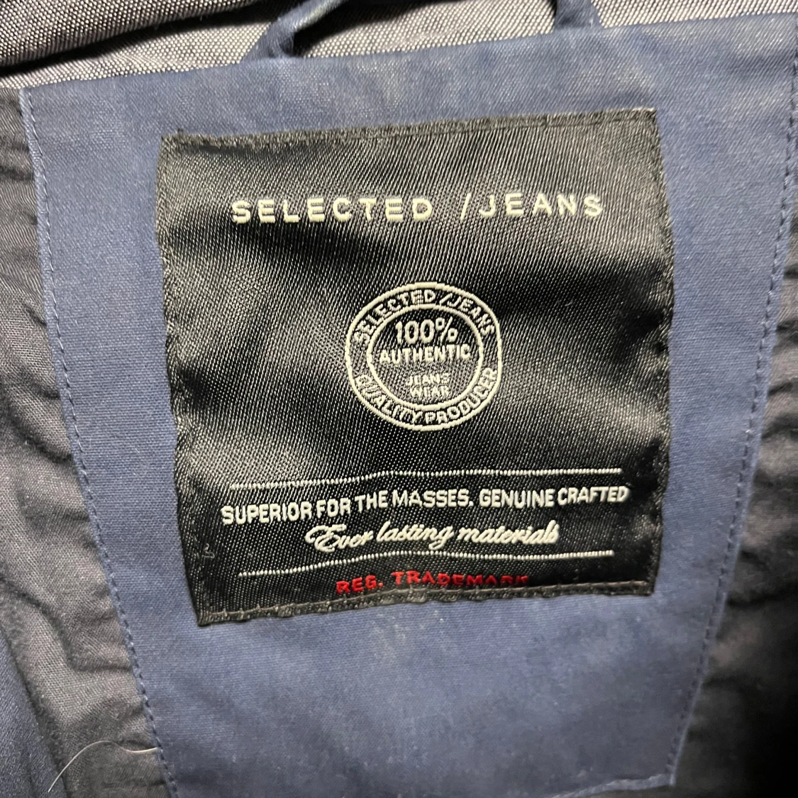 Mörkblå jacka från Selected - 91