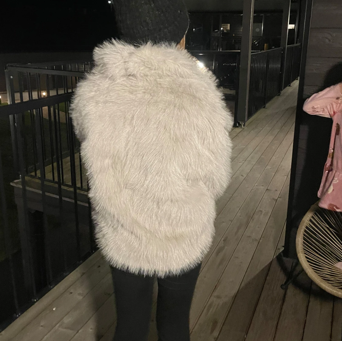 Grå pälsjacka - 90