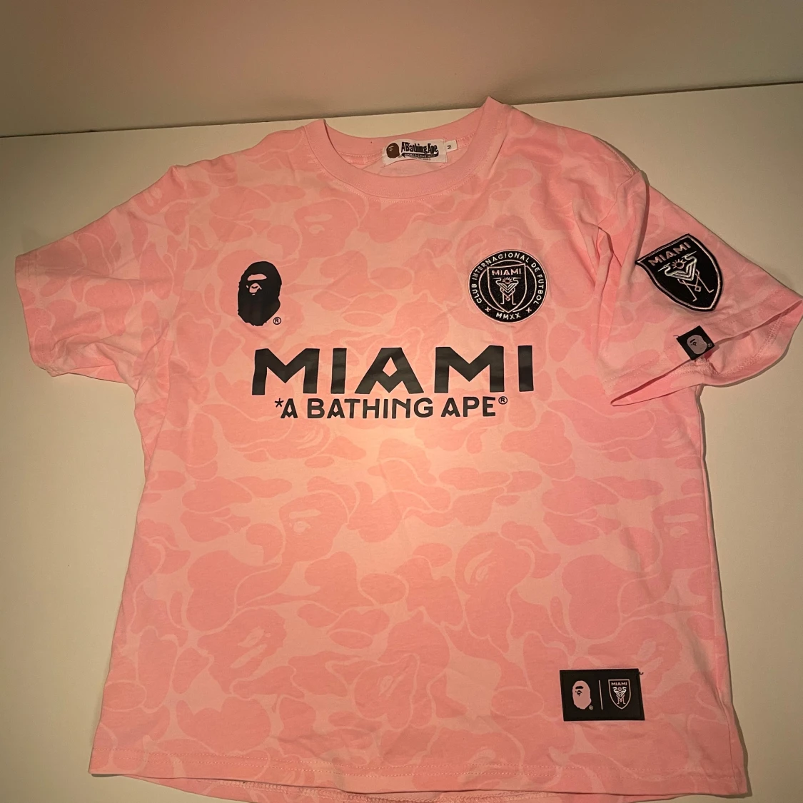 Inter Miami X BAPE tröja