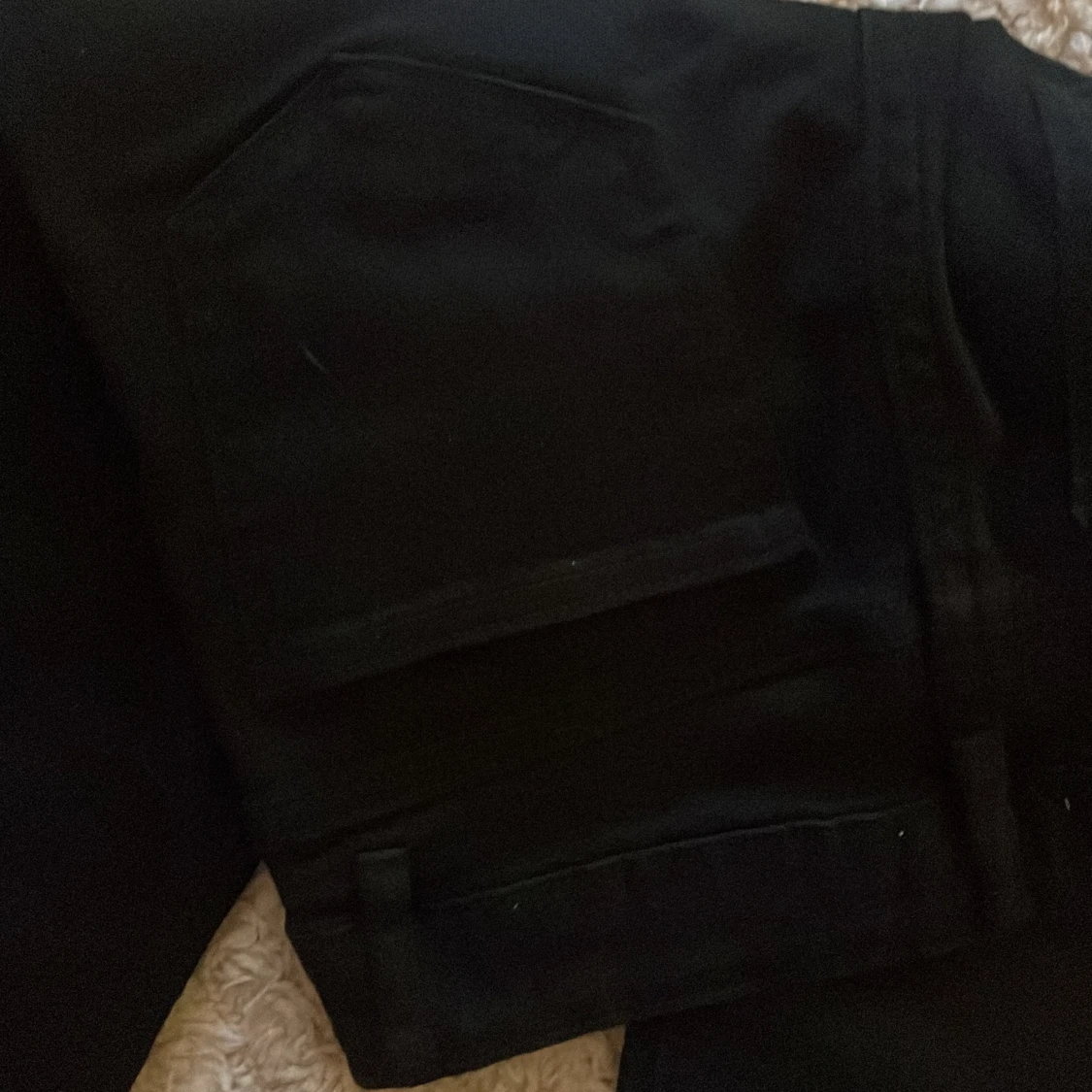 Svarta bootcut byxor från Lindex - 93