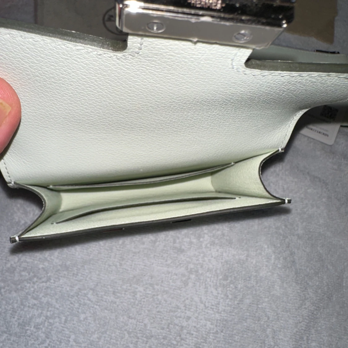 Veau Fizz Constance Slim Compct plånbok från Hermès - 93