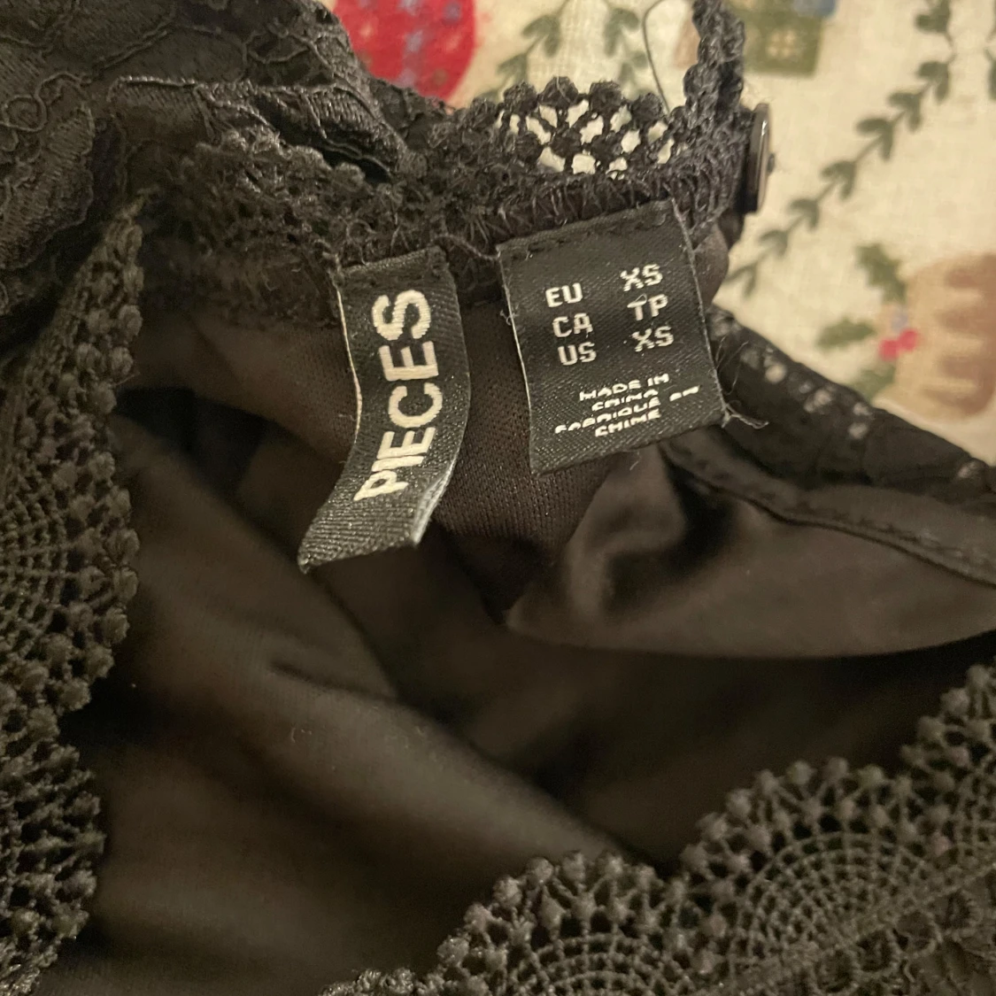 Blus från pieces - 90