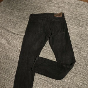 Denim&Supply Ralph Lauren W30 L34 - Säljer av mig byxorna då dem inte passar mig längre. Dem är i bra skick och är använda fåtaliga gånger. Pris kan diskuteras i dm och fråga ifall ni har frågor mm. 