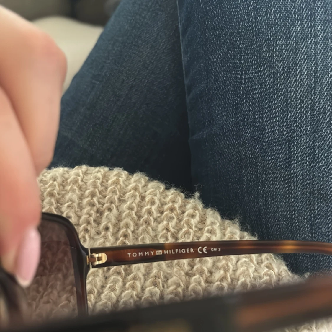 Bruna solglasögon från Tommy Hilfiger - 2