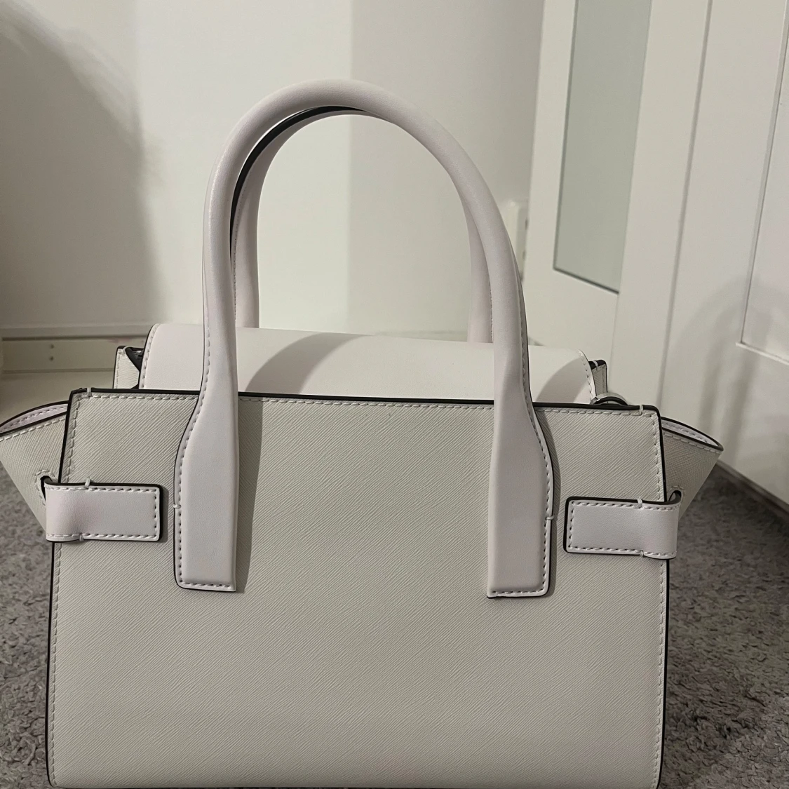 Vit handväska från Michael Kors - 1