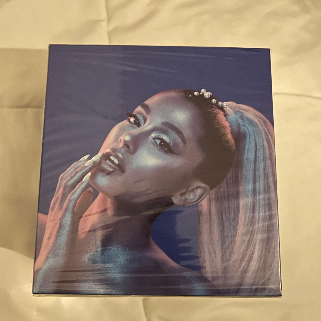 Ariana Grande Cloud 2.0 Intense Parfym - 1