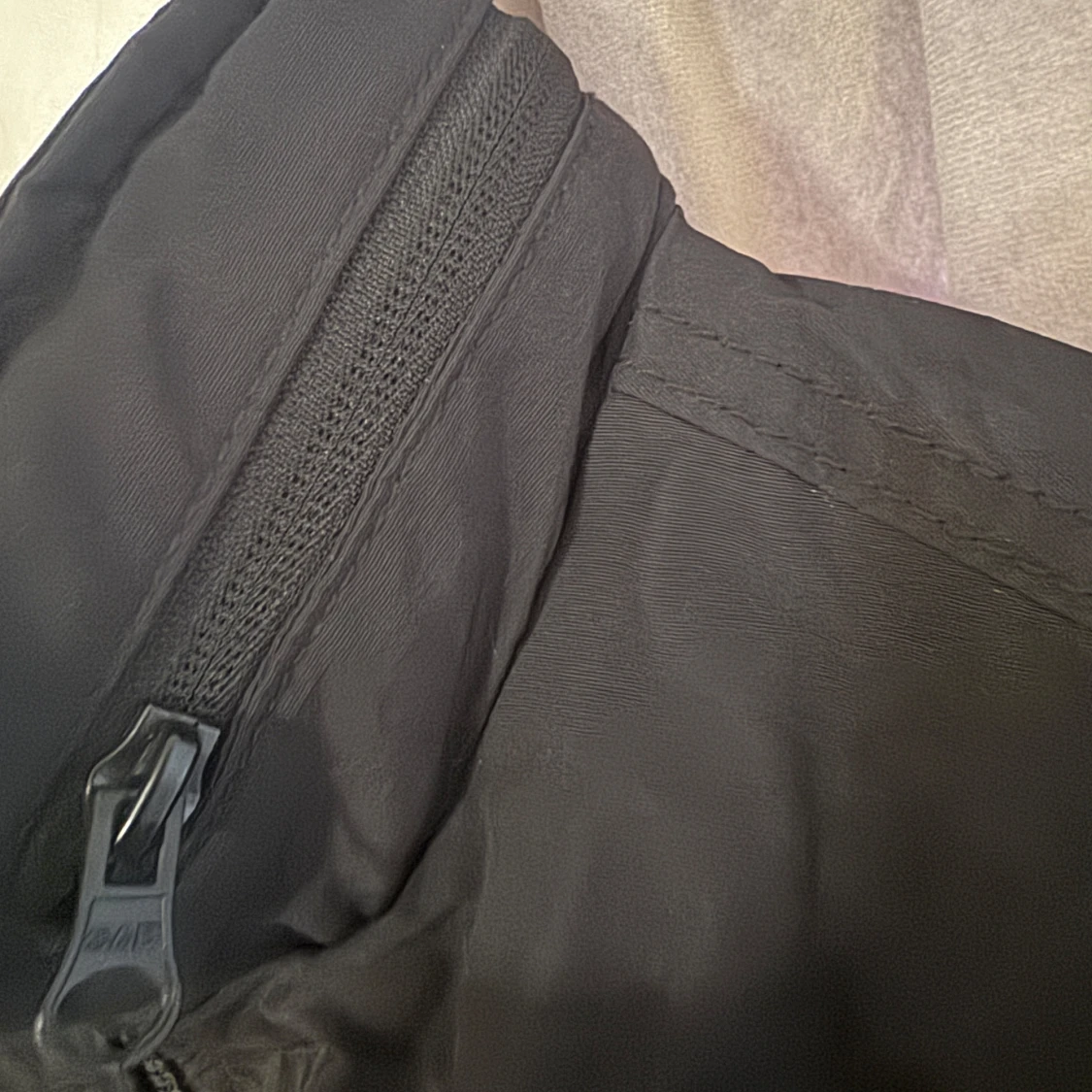 Svart jacka från H&M - 1