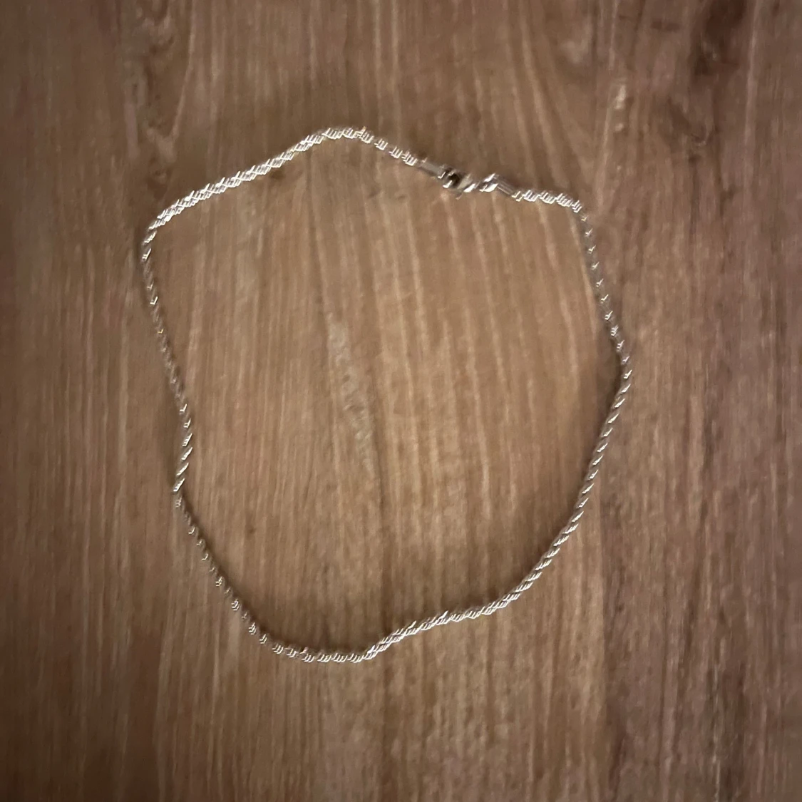 Silverfärgat halsband - 2