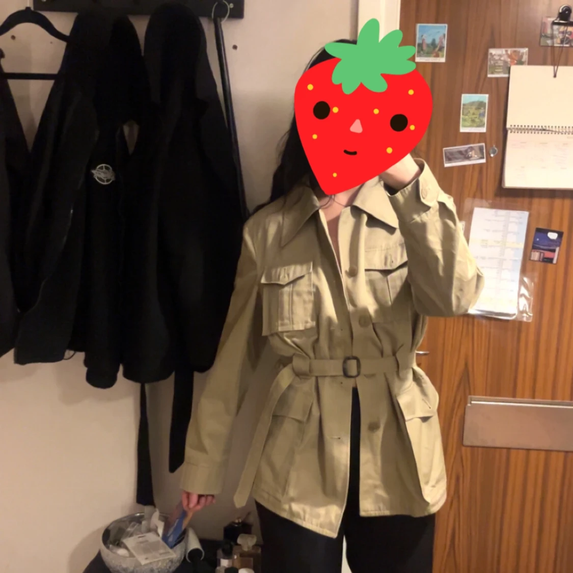 Beige trench coat - 2