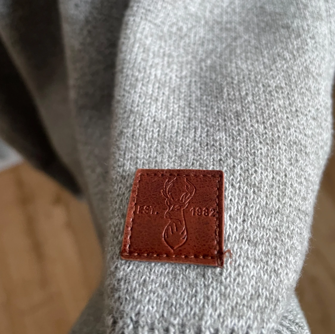 Grå Halfzip från Next Supply - 2