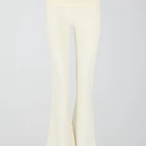 soft touch folded trouser - Säljer dessa vita byxor från Gina 💗använda max 3 gånger 