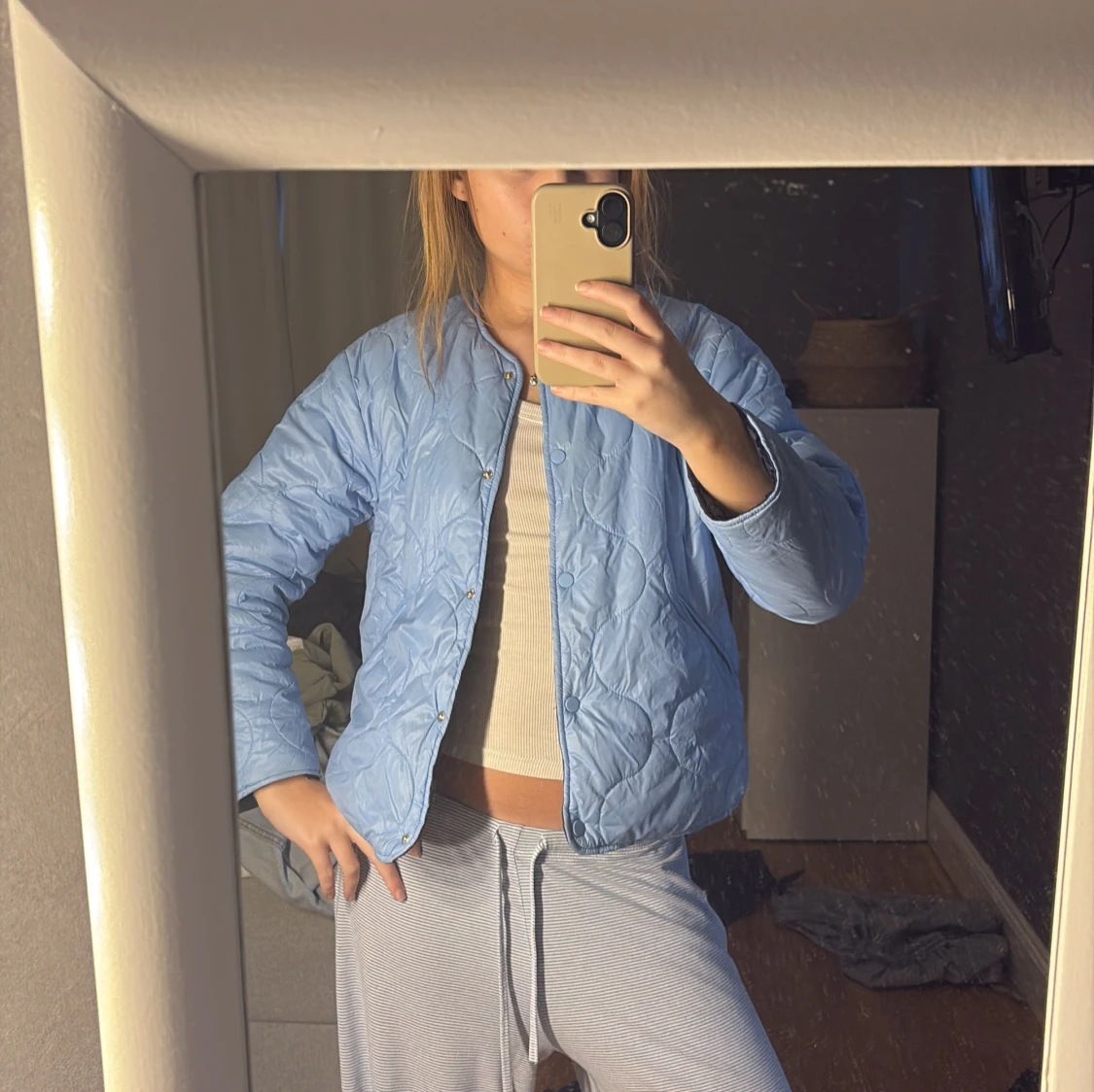 Quiltad jacka i två färger - 1