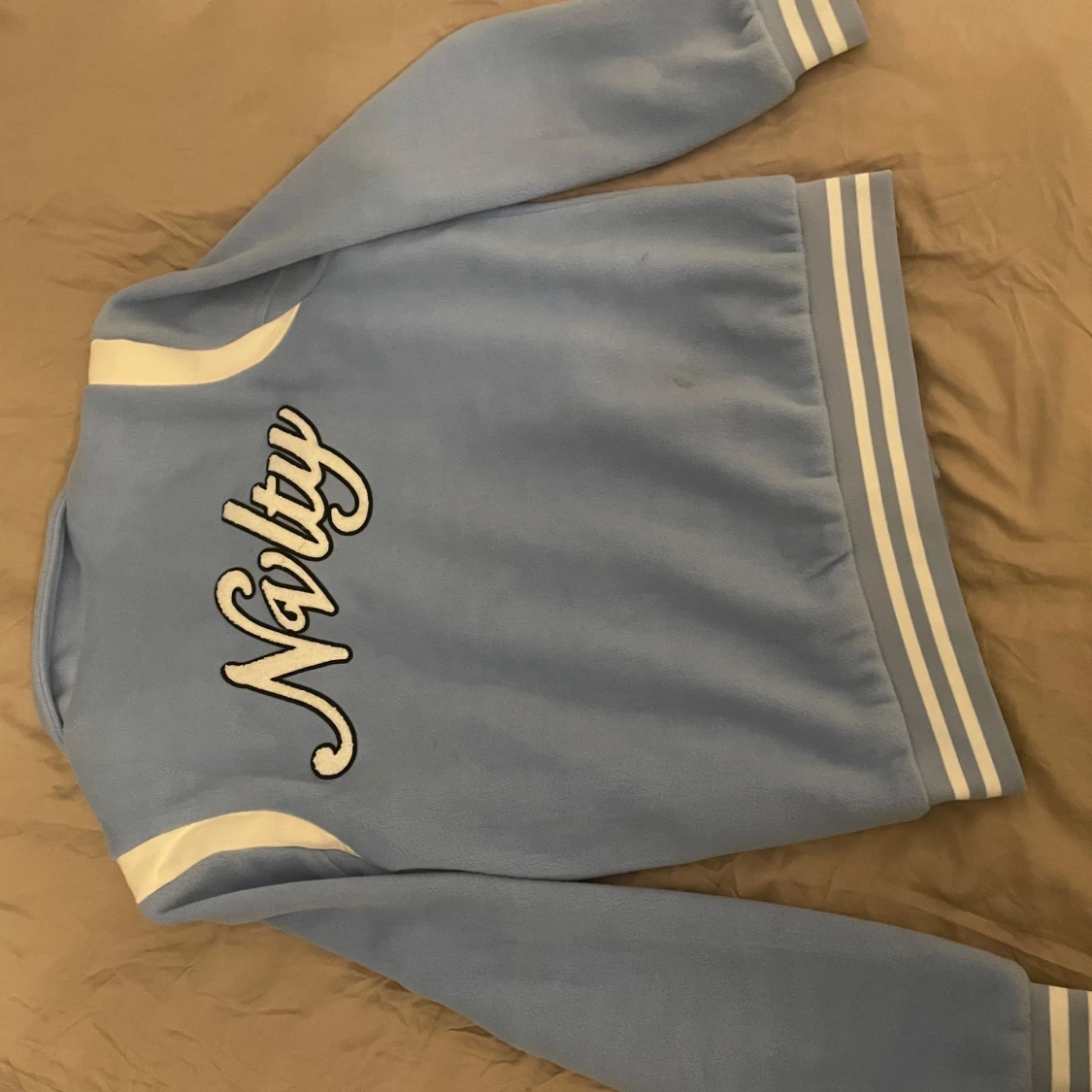 Ljusblå fleecejacka från NVLTY - 1