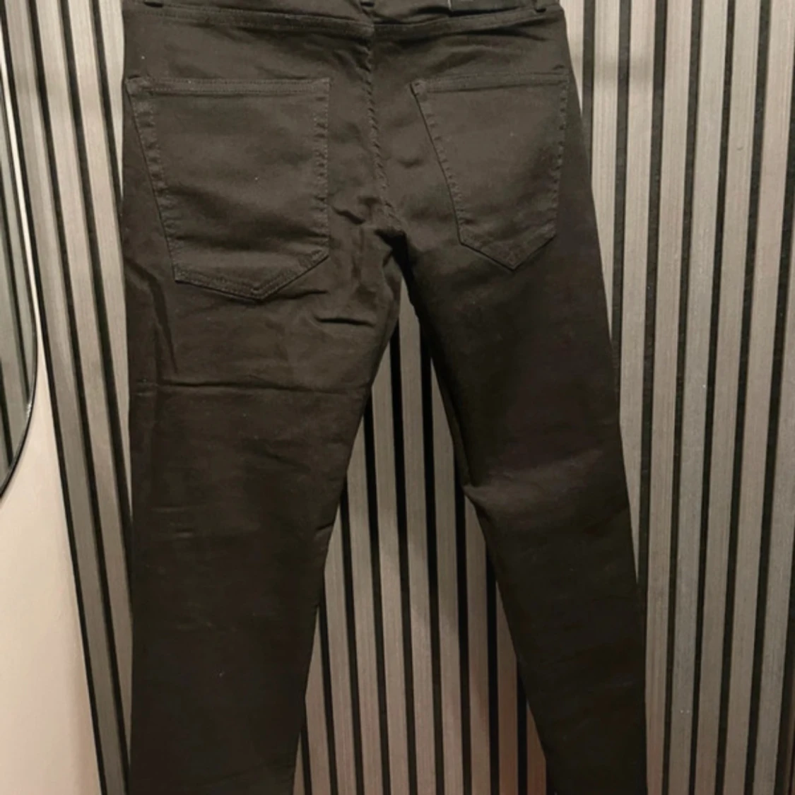 Svarta jeansbyxor från 157 - 90