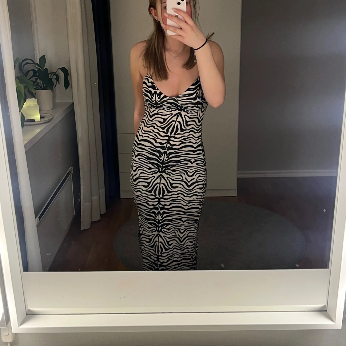 Zebramönstrad långklänning