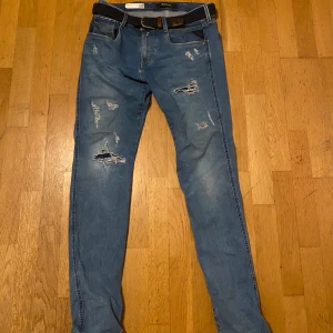 Replay jeans - Skick är 9,5/10!✨det är ett par anbass hyperflex. vid frågor är det bara att skriva!!!