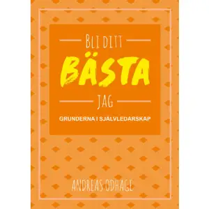 Den här boken har först och främst fokus på att hjälpa dig att bli en bättre ledare över dig själv. Du måste börja med att förstå varför du gör som du gör helt enkelt. Beteendeförändringar är tuffa och kräver mod och uthållighet. I boken får du handfasta tips och exempel för att öka din självinsikt. Den hjälper dig också att få perspektiv på din tillvaro så att du kan uppnå dina mål. Använd boken som en källa till inspiration och självreflektion. För anteckningar i den, stryk under meningar, vik in hundöron, läs den när du söker stöd, använd den hur du vill. Framför allt hoppas jag att du tar chansen att bli ditt bästa jag. De tips och metoder som du kommer att läsa om i den här handboken har bevisat god effekt och skapar ett långsiktigt resultat. Men som allt annat här i livet kräver det träning och ständigt underhåll. Så ta kontrollen över ditt liv och bli din egen ledare. Njut av resan! Innehållsförteckning Bli ditt bästa jag Reflektera mera Varför ska jag reflektera? Meditation gör dig fokuserad Balans i livet Vad gör du egentligen? Värderingar styr ditt välmående Värderingar och beteenden Hur tar jag reda på mina värderingar? Värderingskonflikter på jobbet Hitta dina styrkor och svagheter Hur blir jag trygg i mig själv? Ta emot kritik och beröm Hantera dina beteenden Sök andras åsikter Be om andras åsikter och idéer Konsten att lyssna Hur lyssnar jag på riktigt Frågeteknik Uppmärksamma din omgivning Visa uppskattning Bli en förebild Vad vill du uppnå? Varför är viljan viktig Hur sätter jag upp ett mål? Hur prioriterar jag rätt Den viktiga uthålligheten Ständig utveckling – din resa Om författaren Författaren Andreas Odhage är i grunden sjökapten med lång erfarenhet från förändringsledning. Idag driver han ett eget företag där han föreläser, inspirerar och coachar människor och organisationer. Recensioner 