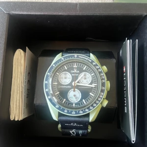 Mission on Earth  - Fullset med certification. Toppskick och väldigt lite använd. 