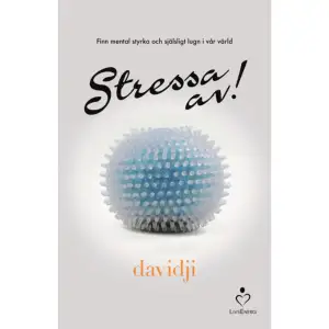 En ny bok av meditationsmästaren davidji!När snäste du senast åt någon eller sa något som du i efterhand ångrade? När fattade du senast ett reflexmässigt beslut som du önskar att du kunde ta tillbaka? När kände du dig senast slutkörd eller överansträngd? Ganska nyss?Men varför?Den mest sannolika orsaken var stress.Stress är destruktiv och obehaglig och smyger sig in överallt. Den påverkar våra relationer, ger biverkningar i kroppen, nästlar sig in i våra samtal och orsakar beteenden som missgynnar oss. I den här boken använder sig stresshanteringsexperten davidji av sin flera decennier långa erfarenhet av att arbeta med personer i extremt pressade situationer bland annat företagsledare, toppidrottare, militärer och personer i kris för att ge oss de lösningar på stressproblemet som vi saknat.Här får du verktyg för att förbättra dina prestationer på arbetet, hemma och i mötet med vardagens överraskningar. Du lär dig hur du hanterar alla typer av stress som livet kan utsätta dig för, och du blir vägledd till djupare tillfredsställelse, större självbestämmande och verklig sinnesfrid.    Format Inbunden   Omfång 287 sidor   Språk Svenska   Förlag Massolit Förlag   Utgivningsdatum 2016-06-01   Medverkande Birgitta Karlström   ISBN 9789187505812  