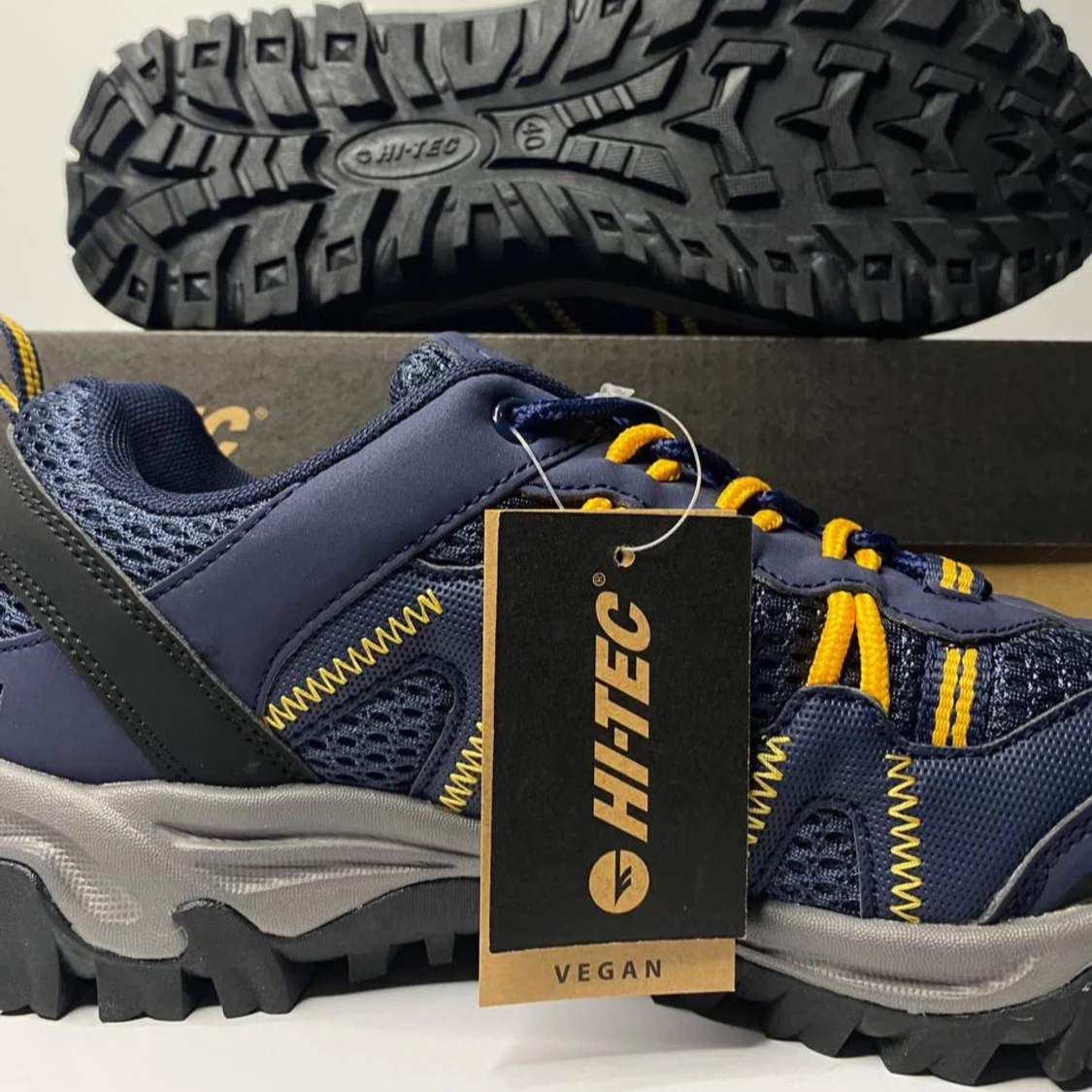 Blå och gula sneakers från Hi-Tec - 91