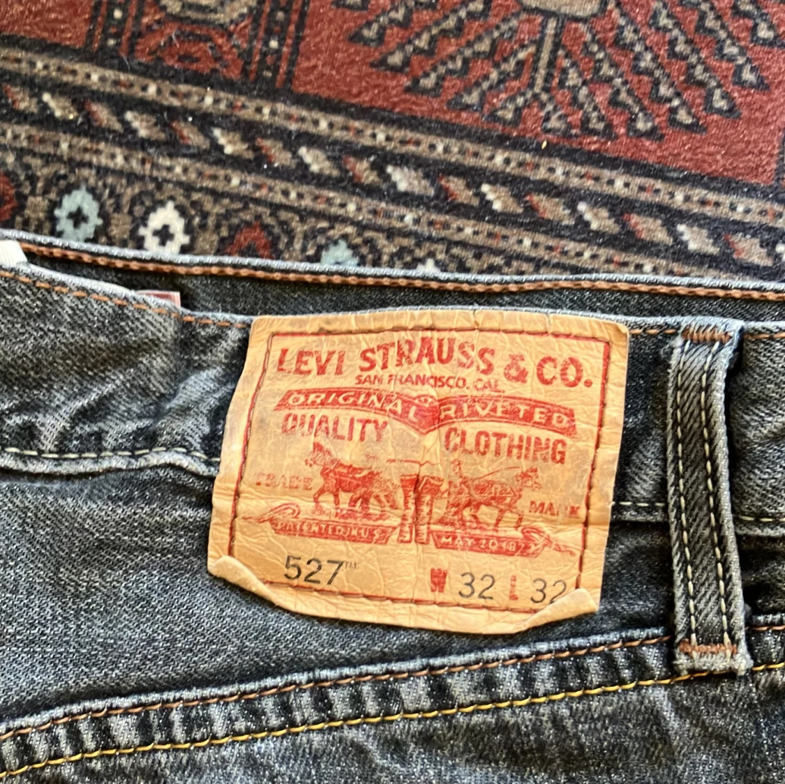 Levi's 527 Low Boot Cut Jeans - 90