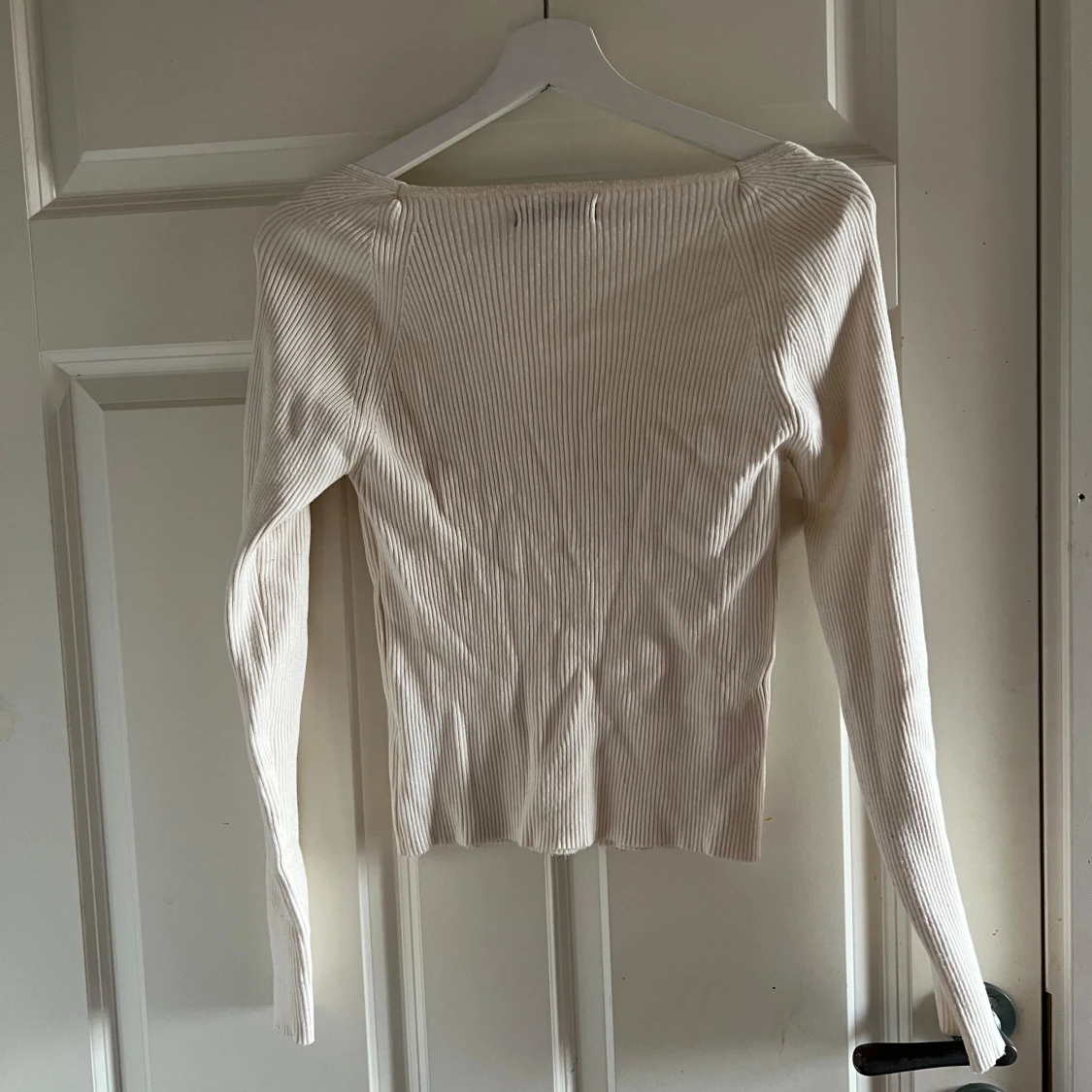 Beige ribbad topp  - 91