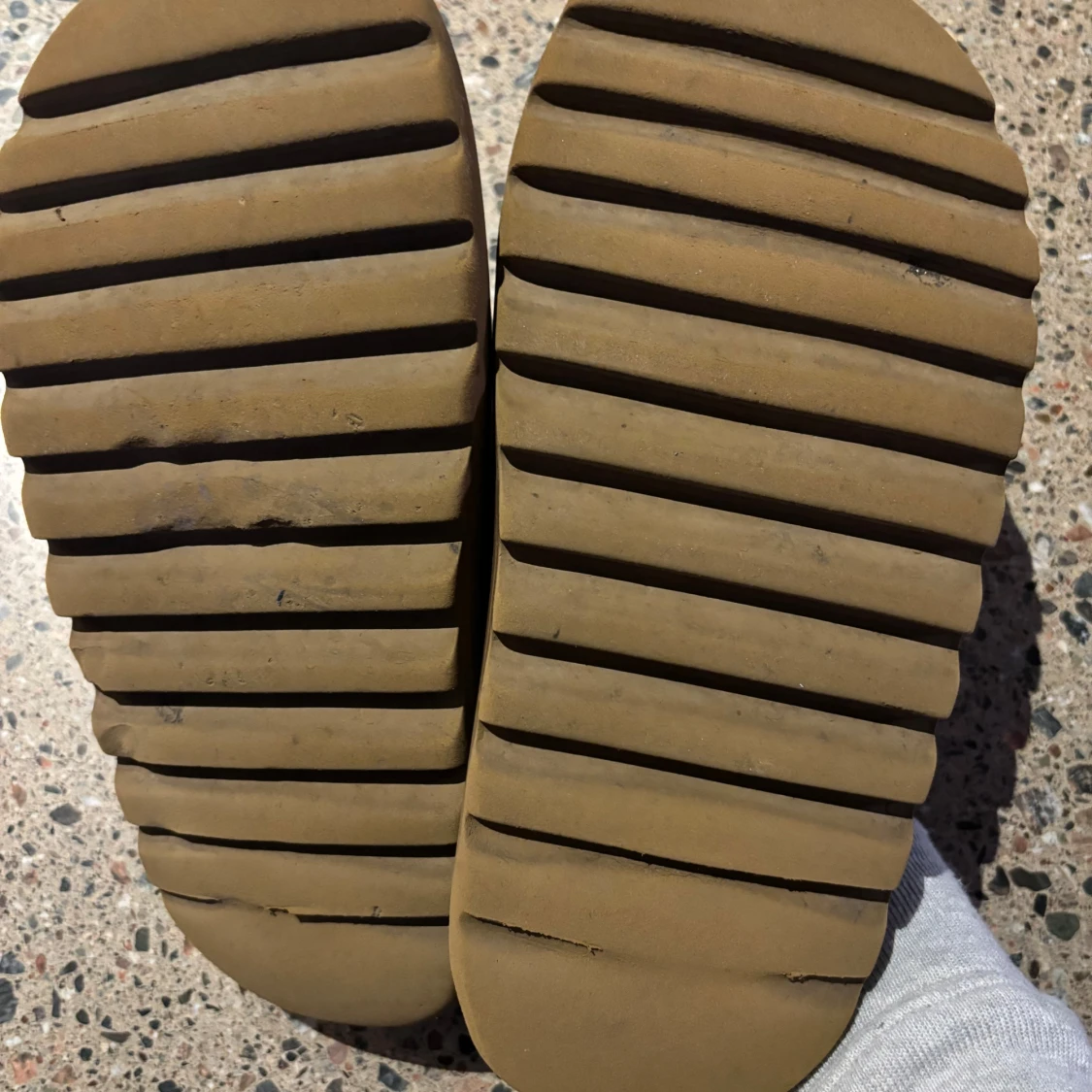 Yeezy slides bruna - 91