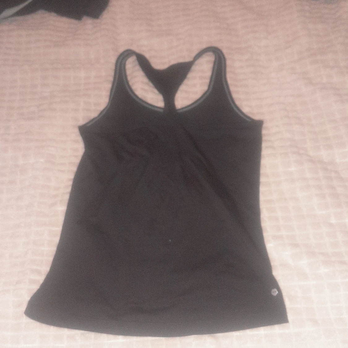 Svart linnetopp från SOC - 90