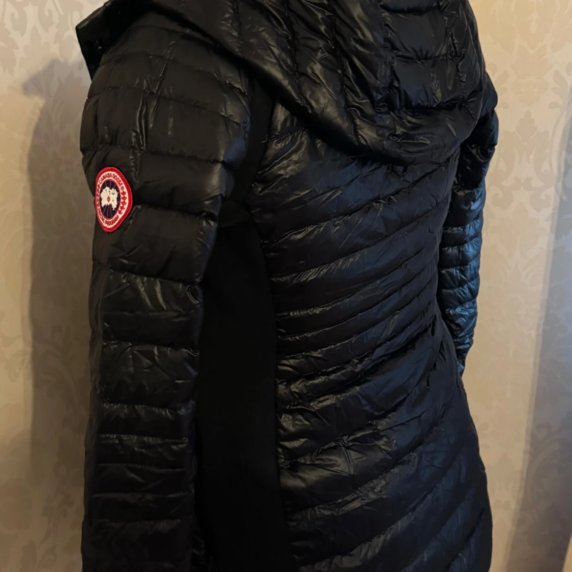 Svart dunjacka från Canada Goose - 91