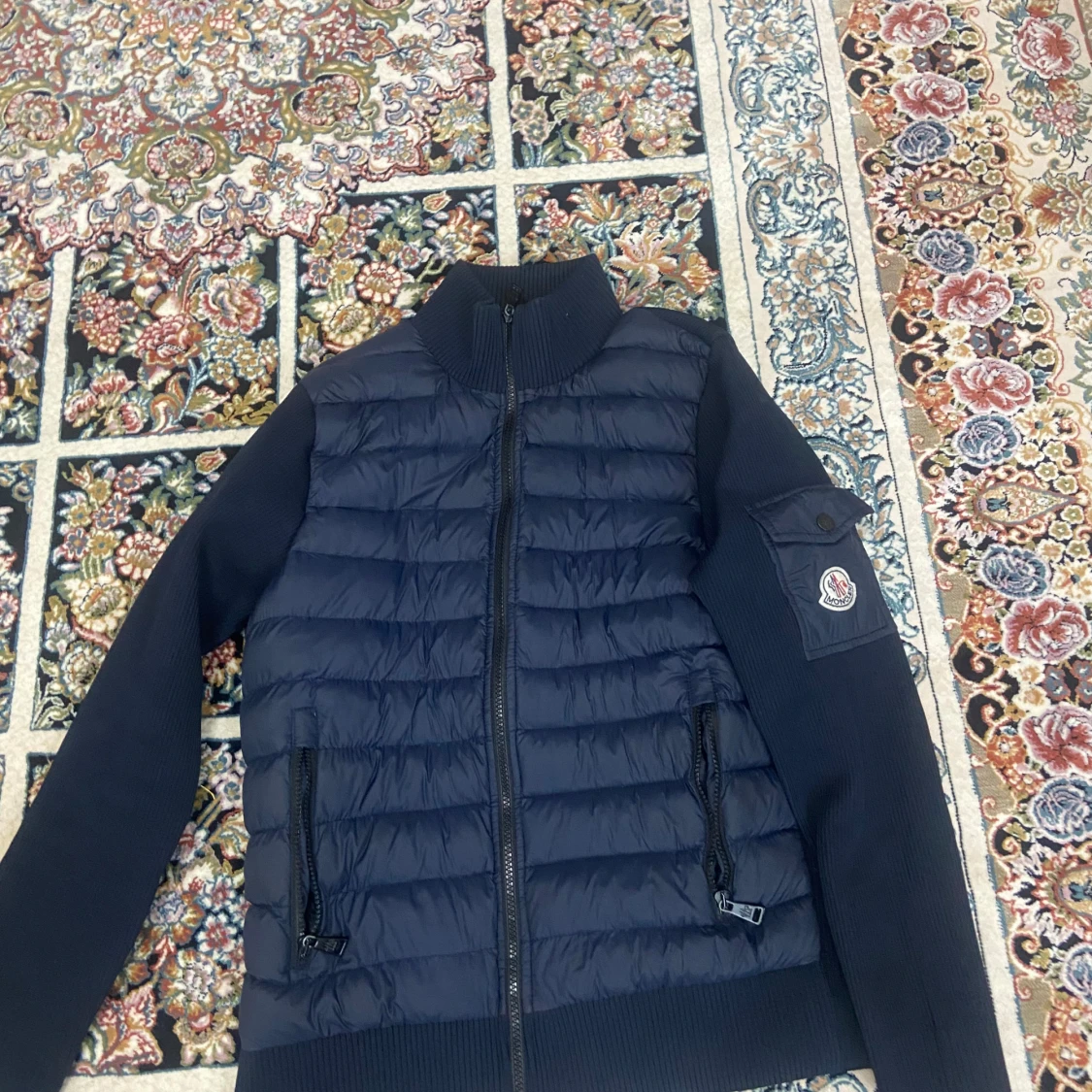 Mörkblå jacka från Moncler
