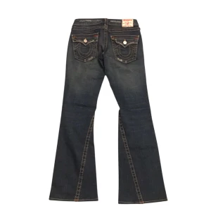 True religion bootcut jeans - 🟥True religion bootcut jeans🟥Womens size 28🟥 All distressing är del av designen🟥Dm for frågor👍
