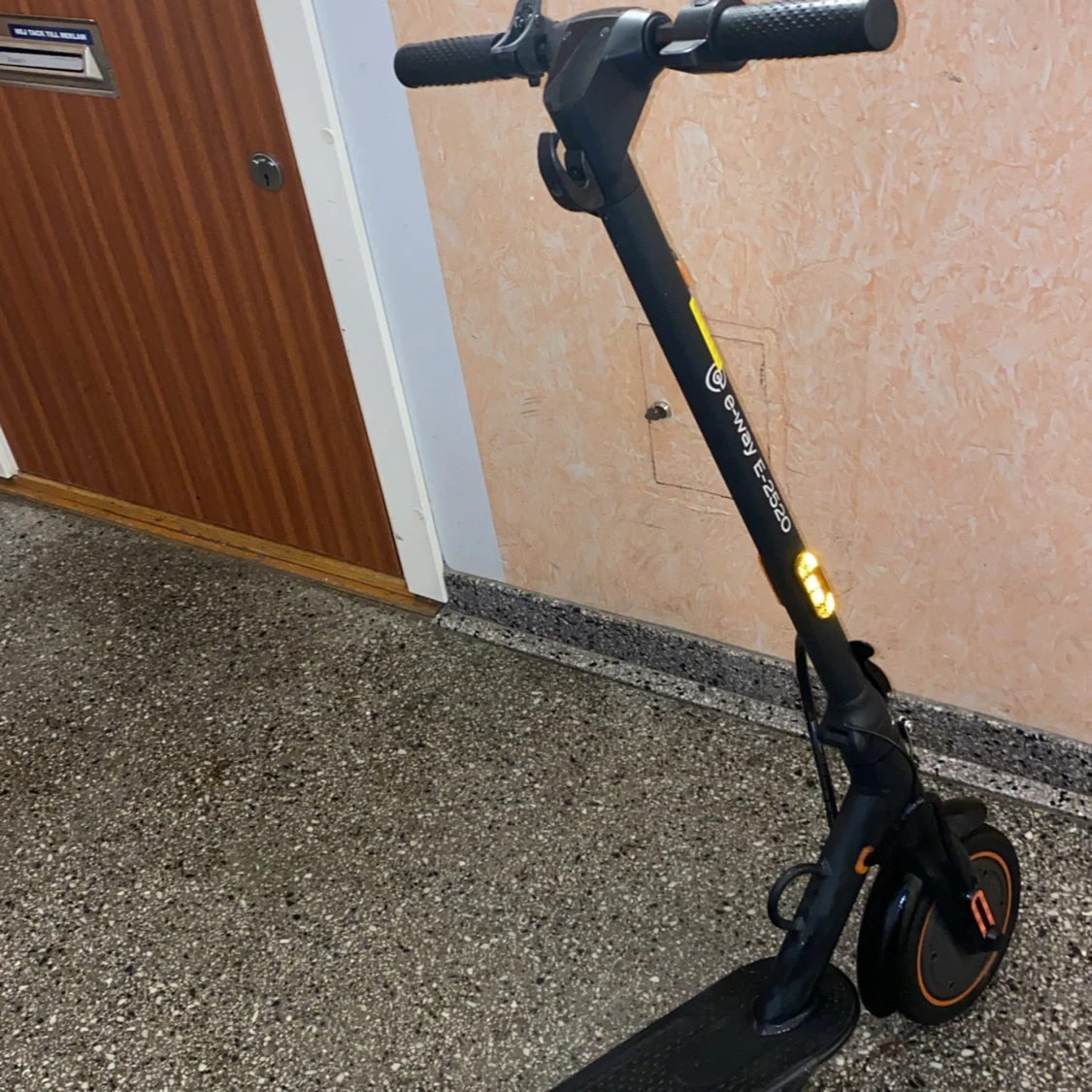El scooter kör 20 4 växlar - 93