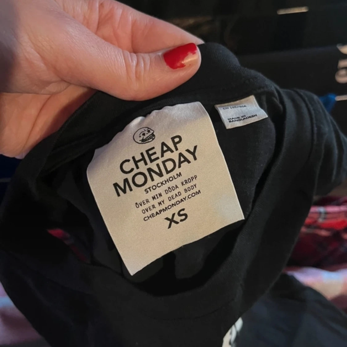 Svart ärmlös topp från Cheap Monday - 91