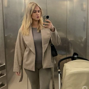 Kappa - Fin kappa från vero moda 