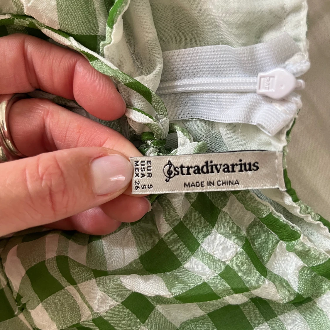 Klänning från stradivarius - 91