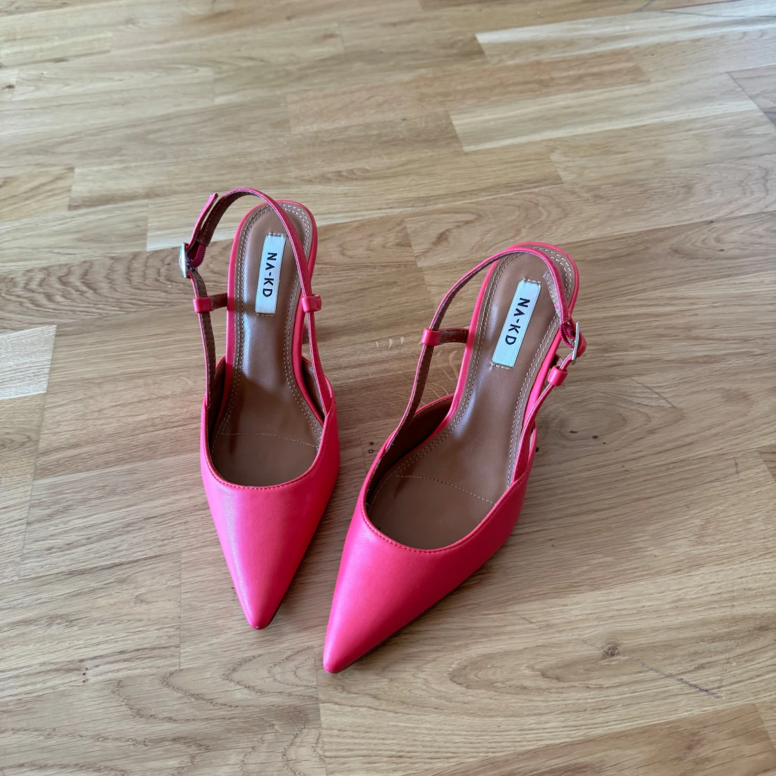 Rosa pumps från NA-kd - 91