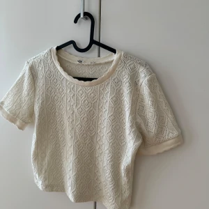 Tröja - Jätte fin tröja från Zara i stolek S! Använd ett fåtal gånger