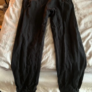 Mjukisbyxor  - Använda någon gång 