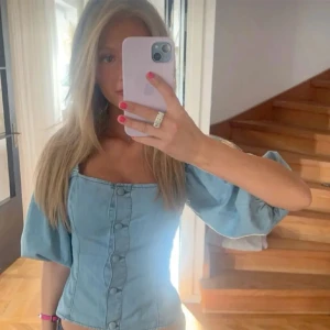 Hm jeans topp - Sååå himla himla fin toppp perfekt i höst💞💞👍🏼 