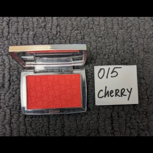 Dior Blush Rosy Glow - använd väldigt fåtal gånger, färg: 015 Cherry