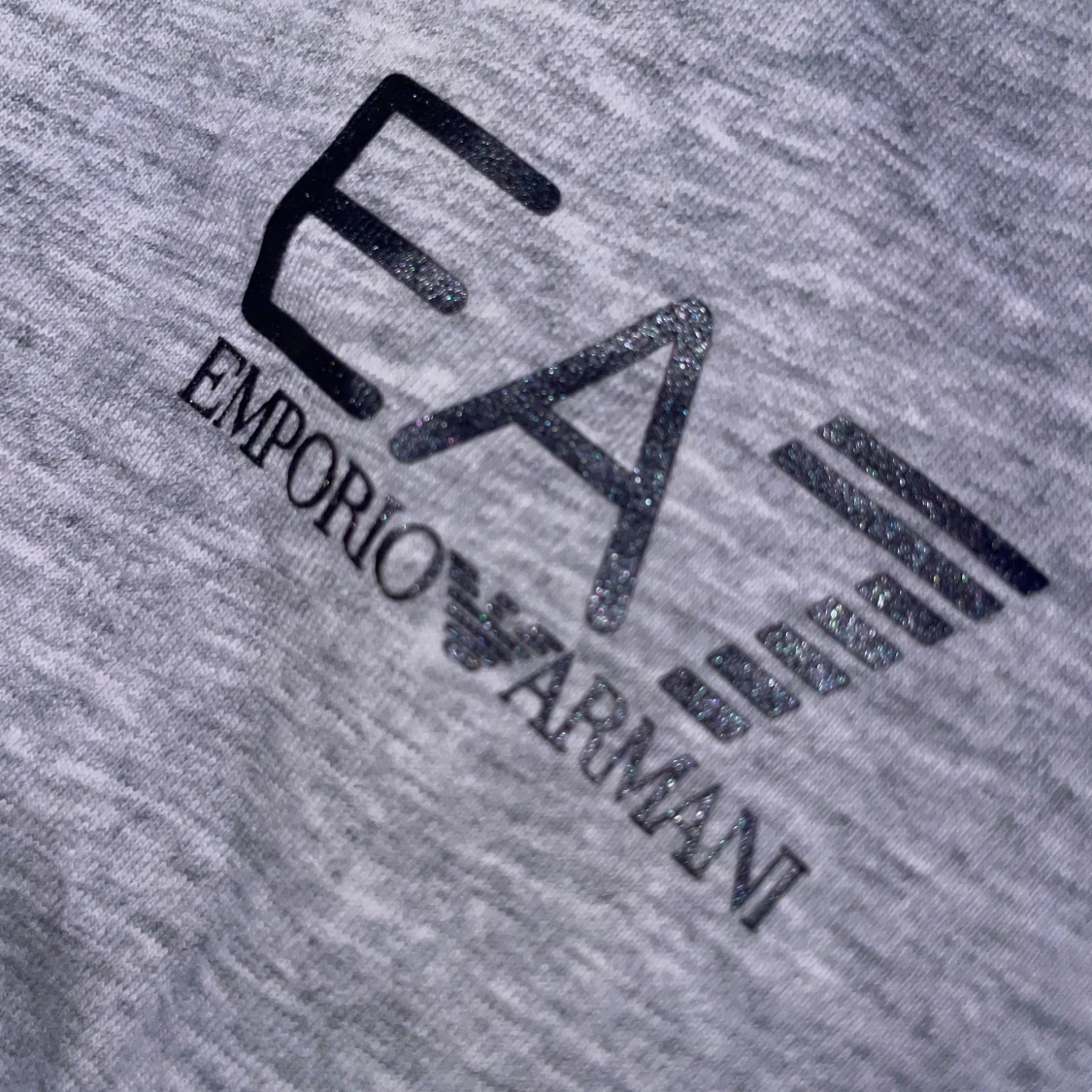 Grå t-shirt från Emporio Armani - 93