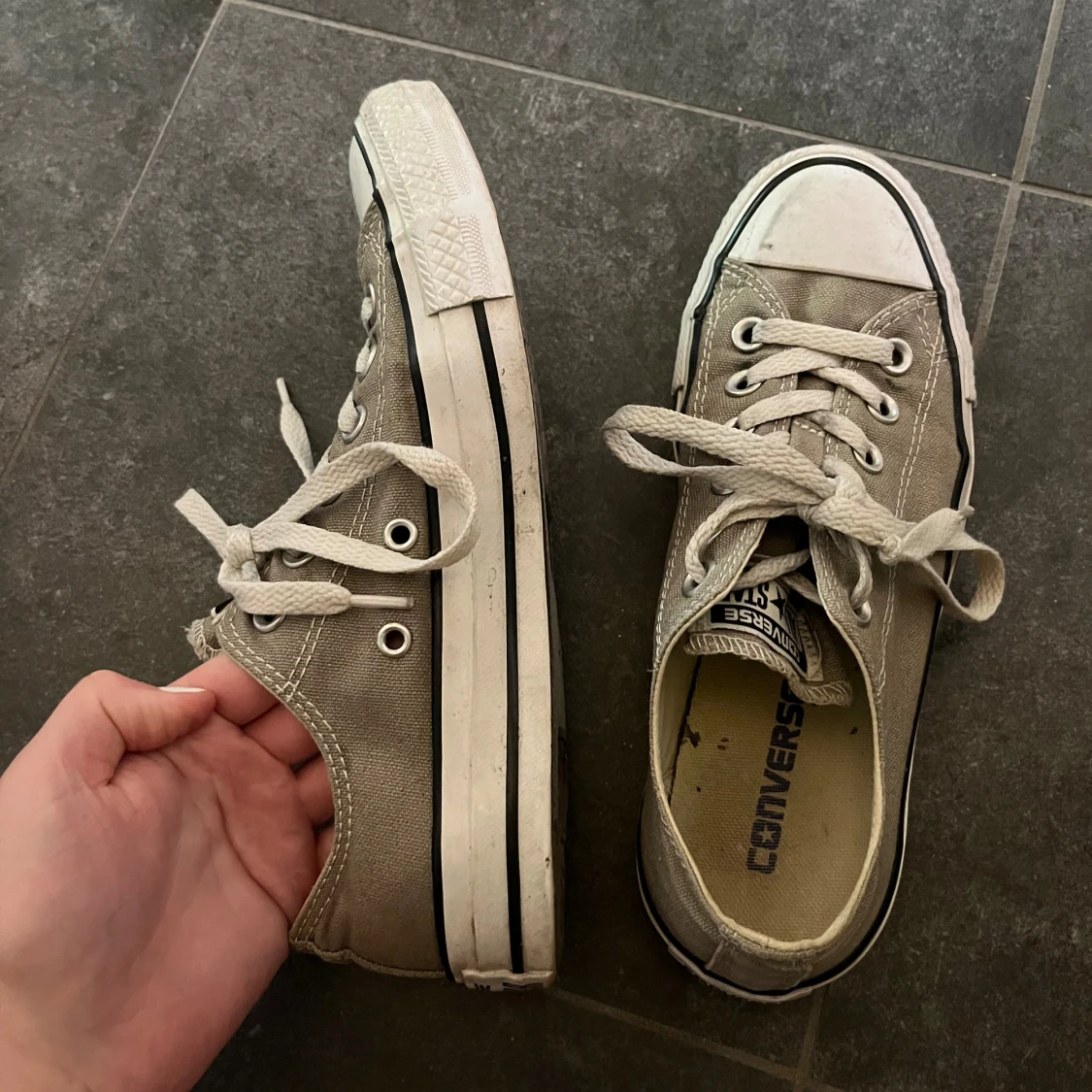 Militärgröna converse - 90