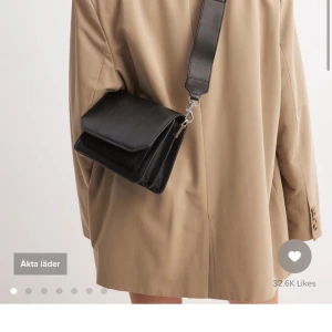 Läderväska nakd  - Äkta läder väska från nakd. Använd fåtal gånger. Nypris 799 kronor 