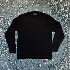 Gant tröja - Storlek S, fint skick Merinoull  Tunn men riktigt fin i passformen