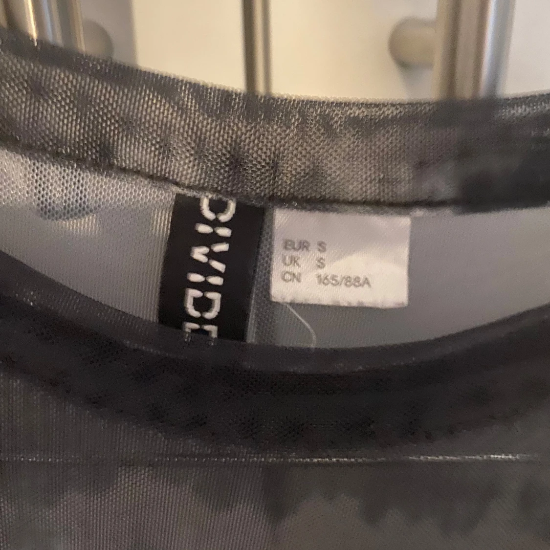 Svart och grå långärmad topp från Divided - 90