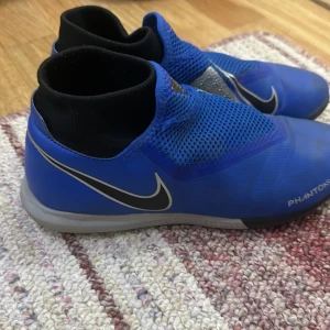 Nike phamtom inomhusskor  - Köptes för 1200kr