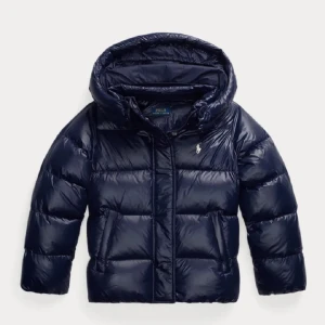 SÖKER!! - Jag söker en ralph lauren jacka, alltså en av jackorna i bilden. Skriv för mer info 🤍