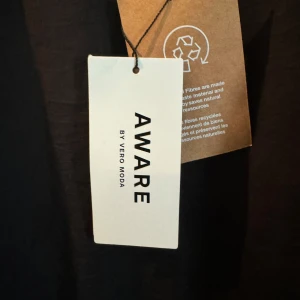 Strap top från Vero Moda - Oanvänt linne med justerbara band