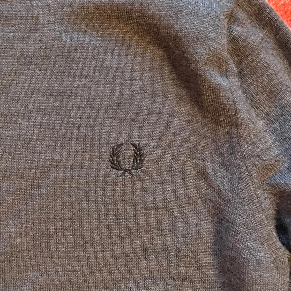 Grå ulltröja från Fred Perry - 92